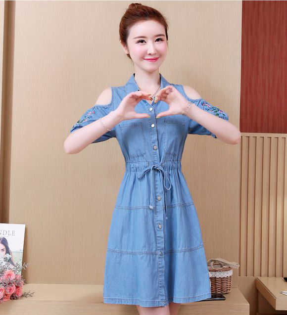 ĐẦM JEAN ĐẸP CHỮ A CỔ SƠ MI KHOÉT VAI THÊU HOA